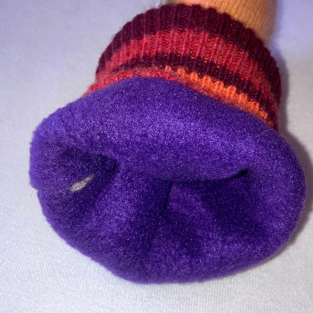 Pistil Rumor Mitten